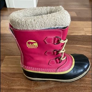 Sorel Girls Pink Leather and Faux Shearling Snow-boot